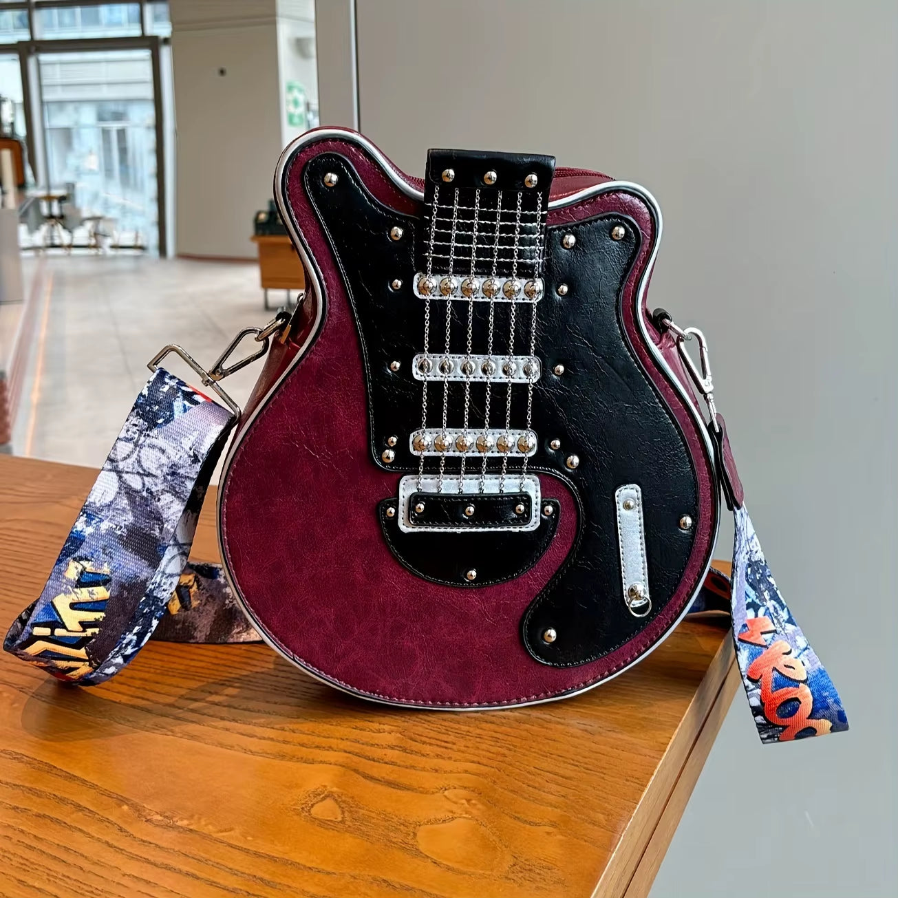 2024 Niche Guitar Shaped Y2K Style Novel Crossbody Bag, Rivet Decorated Fashionable Shoulder Bag